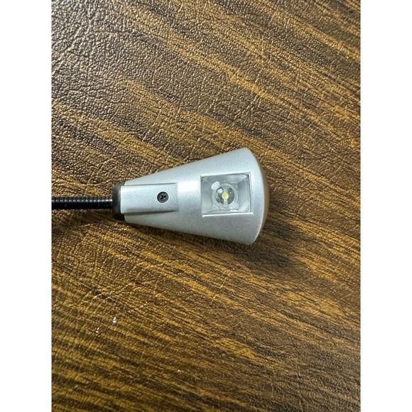Book Clip on Light Flexible Battery Operated - Picture 4 of 4